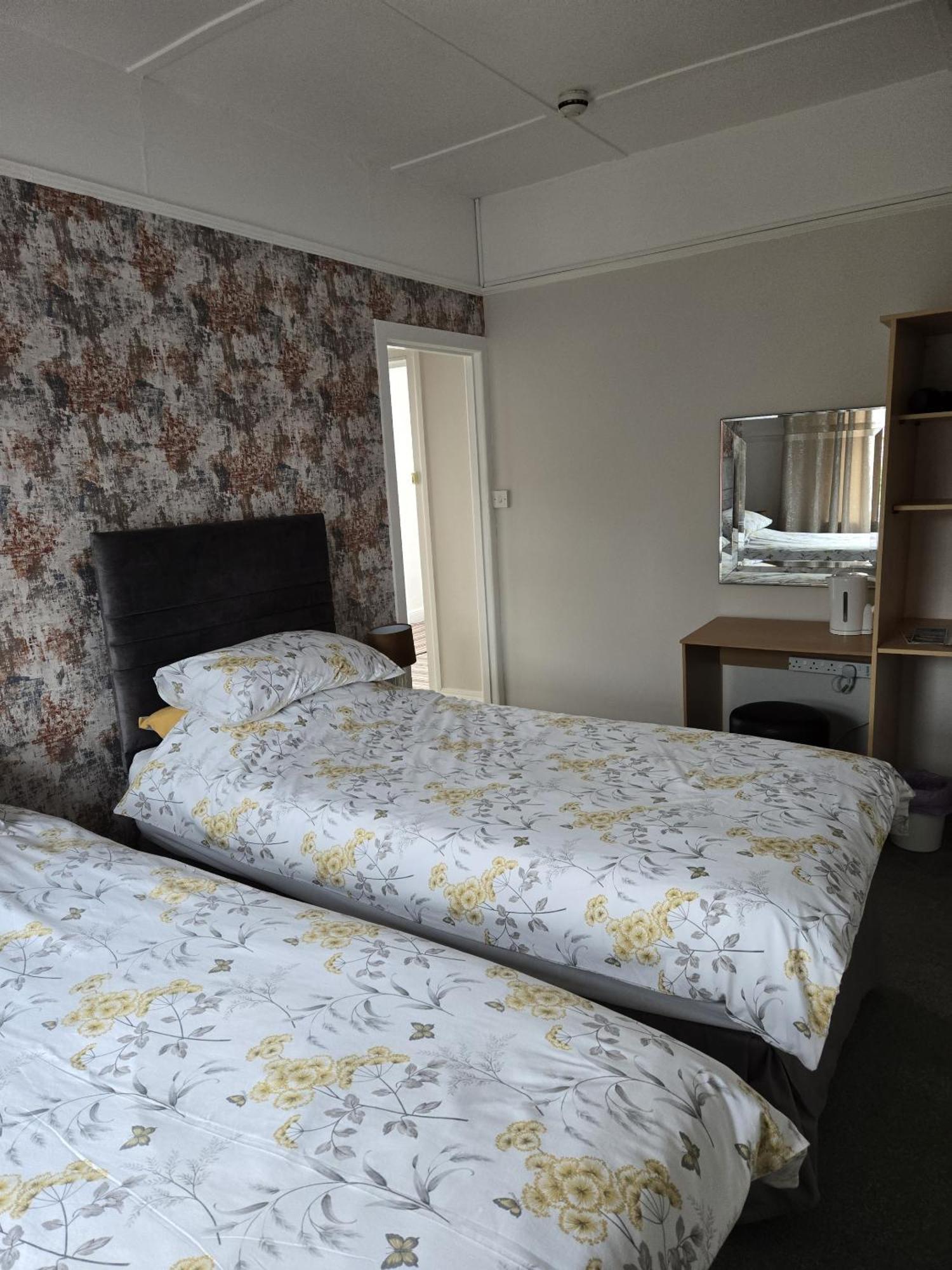 The Rosefield Hotel Weymouth Bilik gambar
